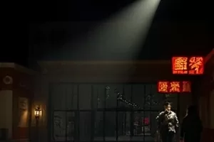 夜行列车员悬疑片车厢内景